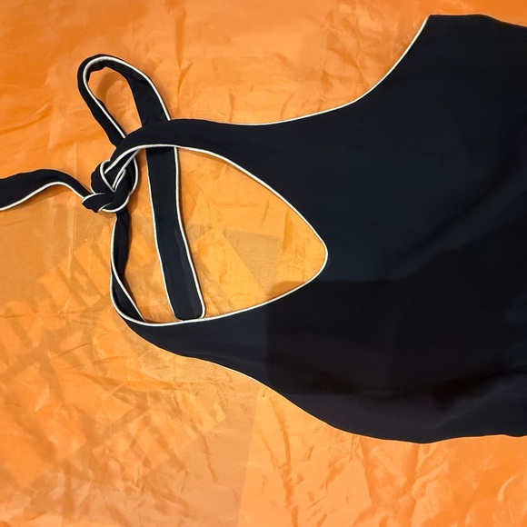 Emporio Armani Black Jumpsuit shorts - Picture 9 of 10